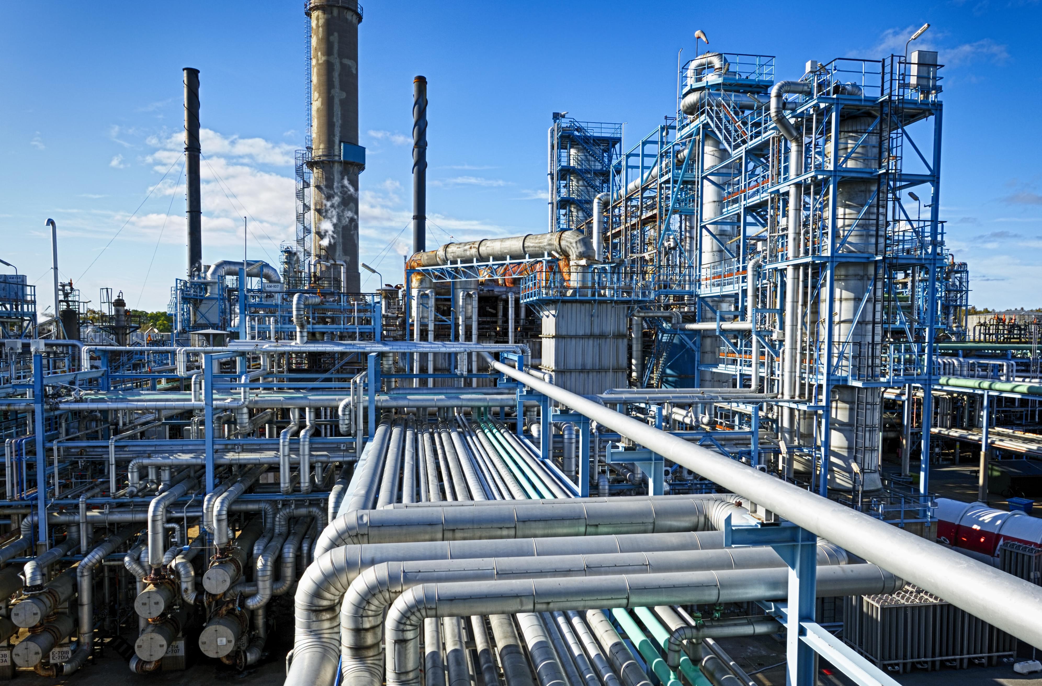 oil,and,gas,industry,in,powerful,hdr,processing,effect
